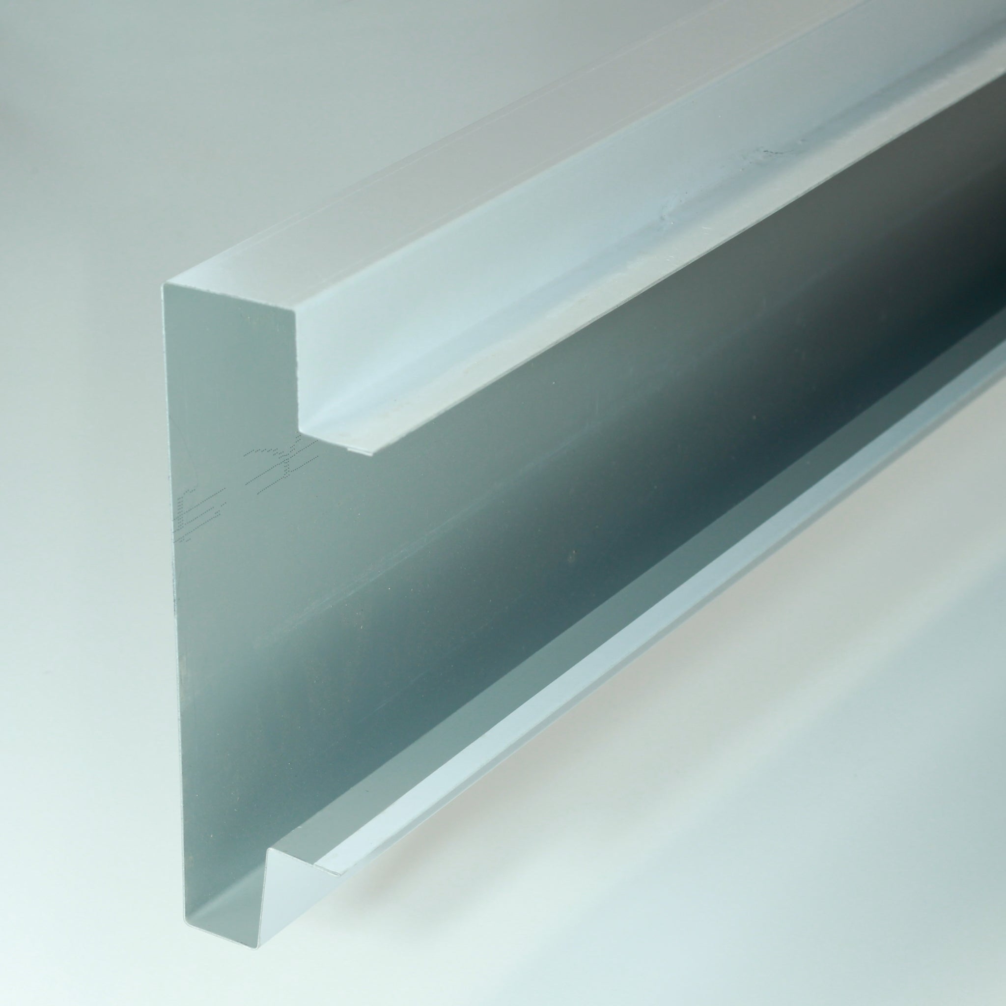 Gotero Lateral y Superior para ISODEC (EPS & PIR)