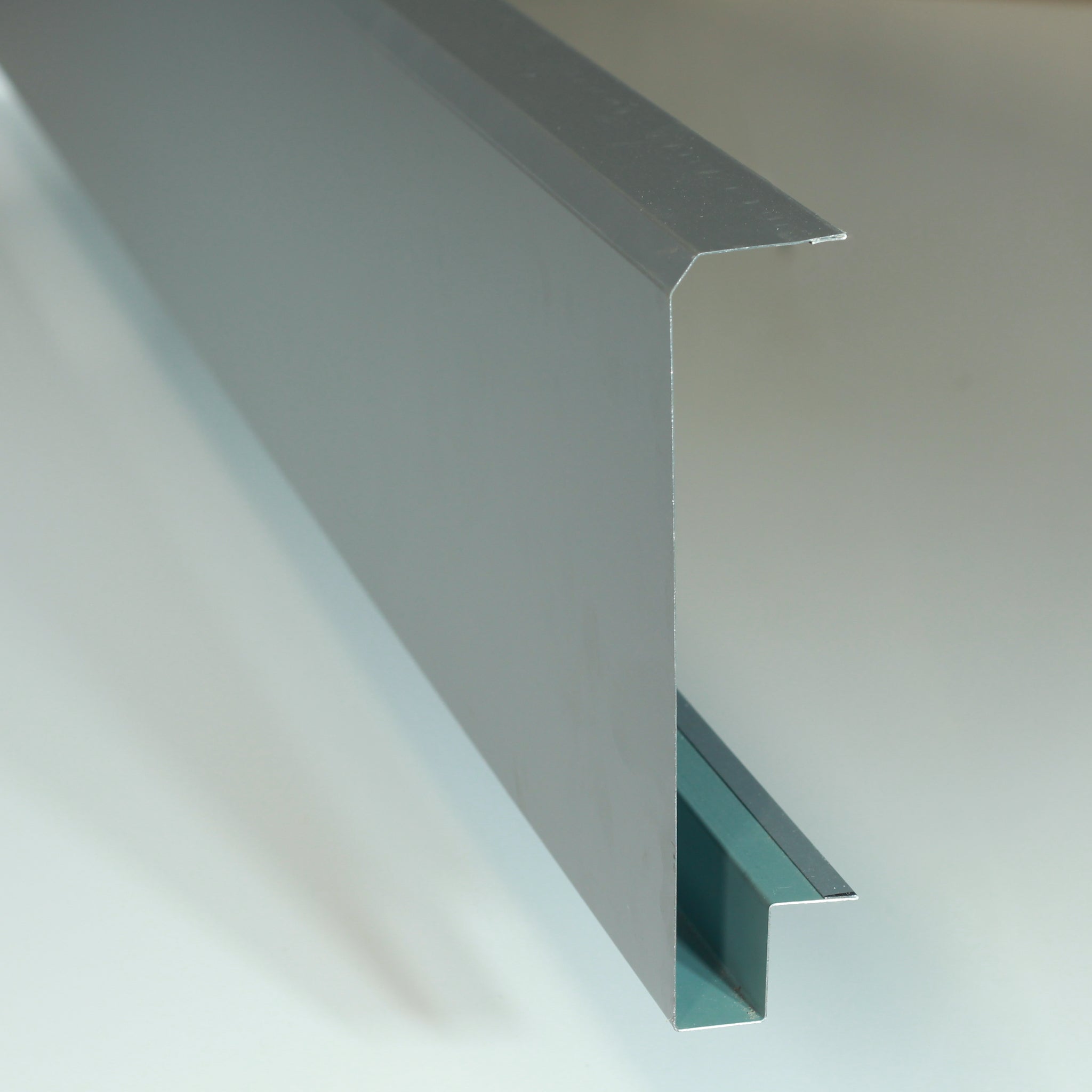 Gotero Frontal para ISODEC (EPS & PIR)