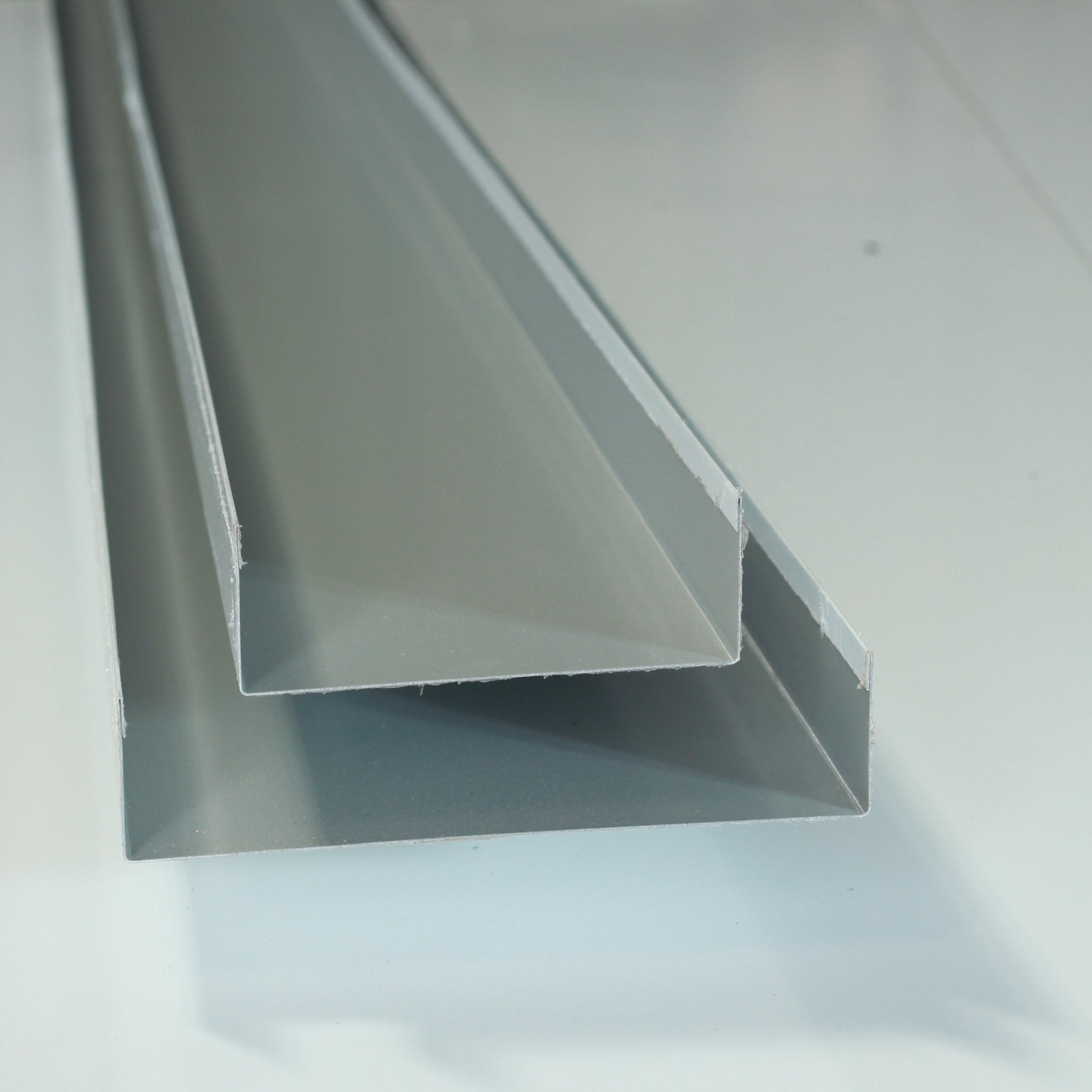 PERFIL U - (ISOPANEL - ISOWALL - ISOFRIG)